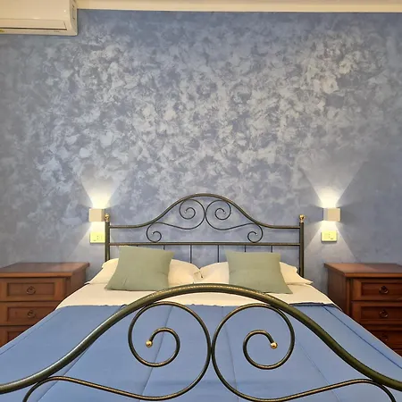 Bed & Breakfast Casa Ciarpella 3*