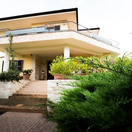 Casa Ciarpella 3* Montegranaro